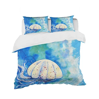 Designart 'Large Jellyfish Watercolor' Nautical & Coastal Bedding Set