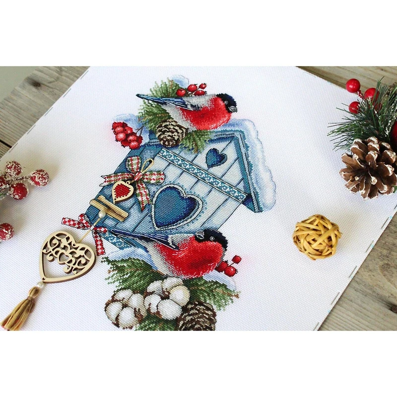 MP Studia Frosty Nest Cross Stitch Kit