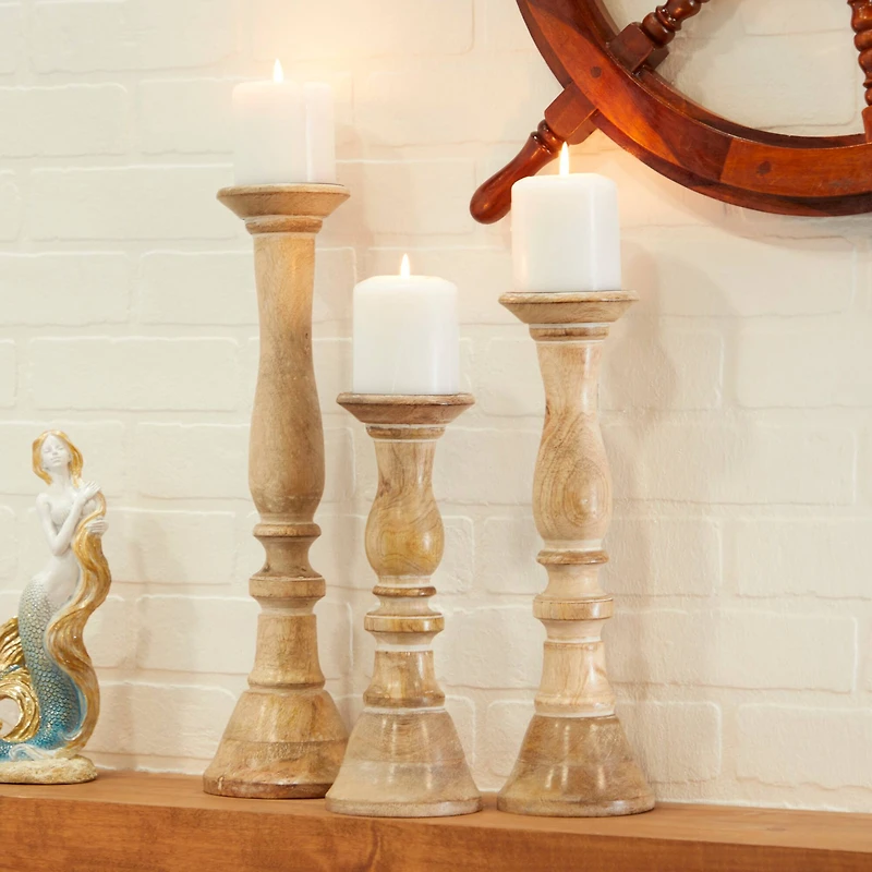 Light Brown Wood Candle Holder Set