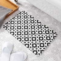 Artsy Mats Black Quatrefoil White Stone Non-Slip Bath Mat