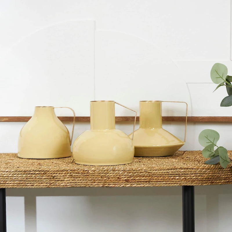 CosmoLiving by Cosmopolitan Yellow Metal Abstract Enameled Vase with Gold Handle Set