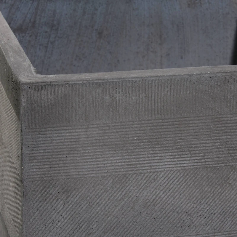 Set of 2 Grey Polystone Contemporary Planter, 13", 15"