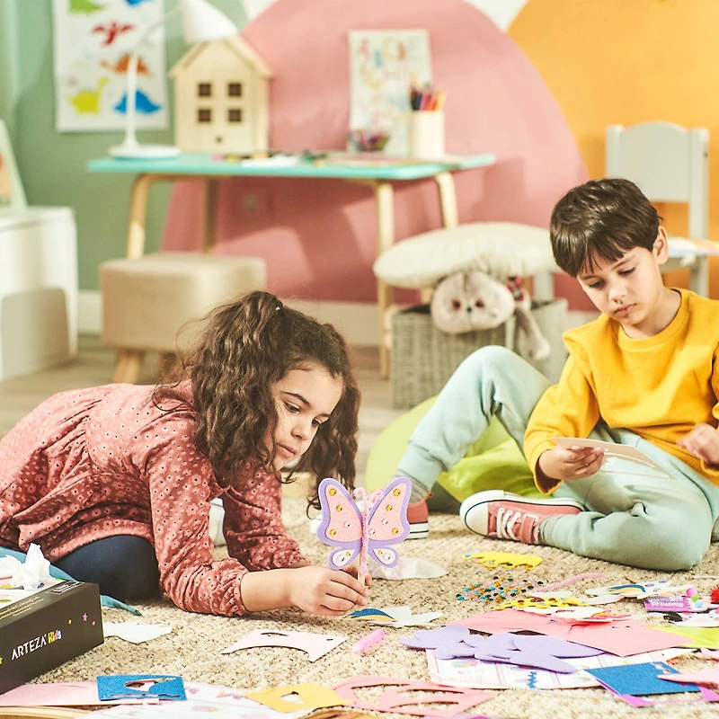 Arteza® Kids Felt Craft Kit, Glitter & Glitz