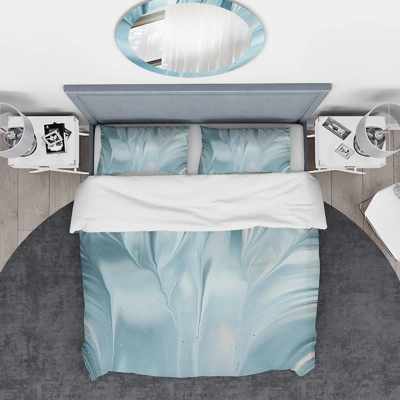 Designart 'Blue Modern Water III' Geometric Bedding Set