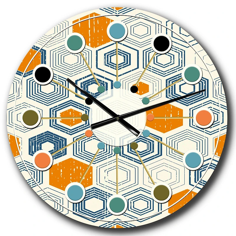 Designart 'Retro Hexagon Pattern Ix Mid-Century Modern Wall Clock