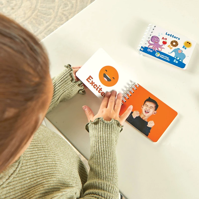 Learning Resources Skill Builders! Preschool Flipbook Library