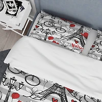 Designart 'Paris Eiffel Red Hearts II' Mid-Century Duvet Cover Set
