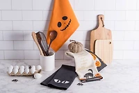 DII® Assorted Jack-O'-Lantern Halloween Printed Dishtowel Set
