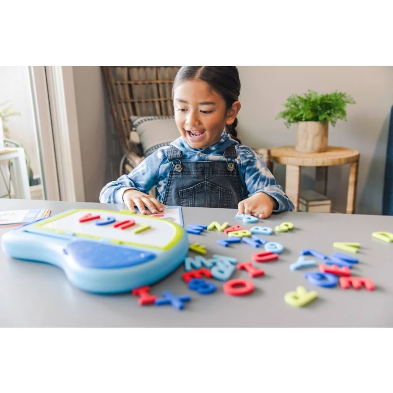 Educational Insights® Alphamagnets Go! Spelling