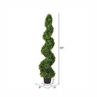 4ft. Potted Green Boxwood Spiral Tree