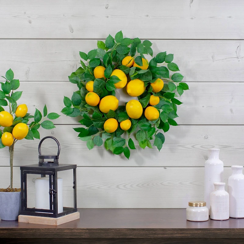 18" Yellow Lemons & Leaves Wreath