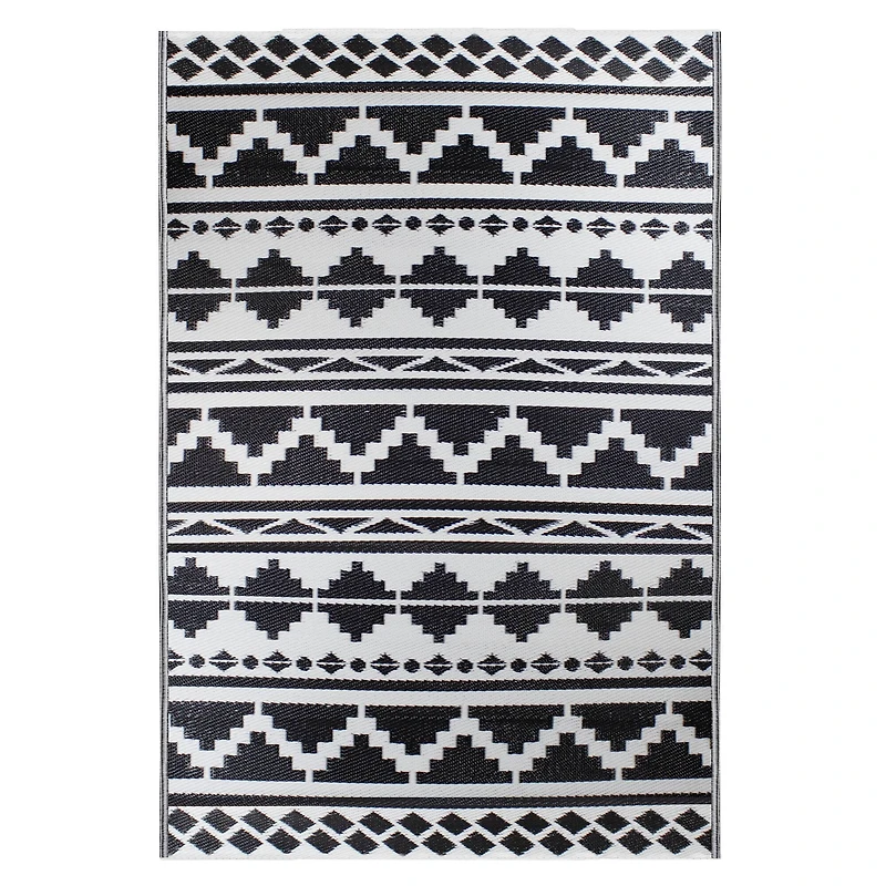 Black & White Aztec Design Rectangular Outdoor Area Rug, 4ft. x 6ft.