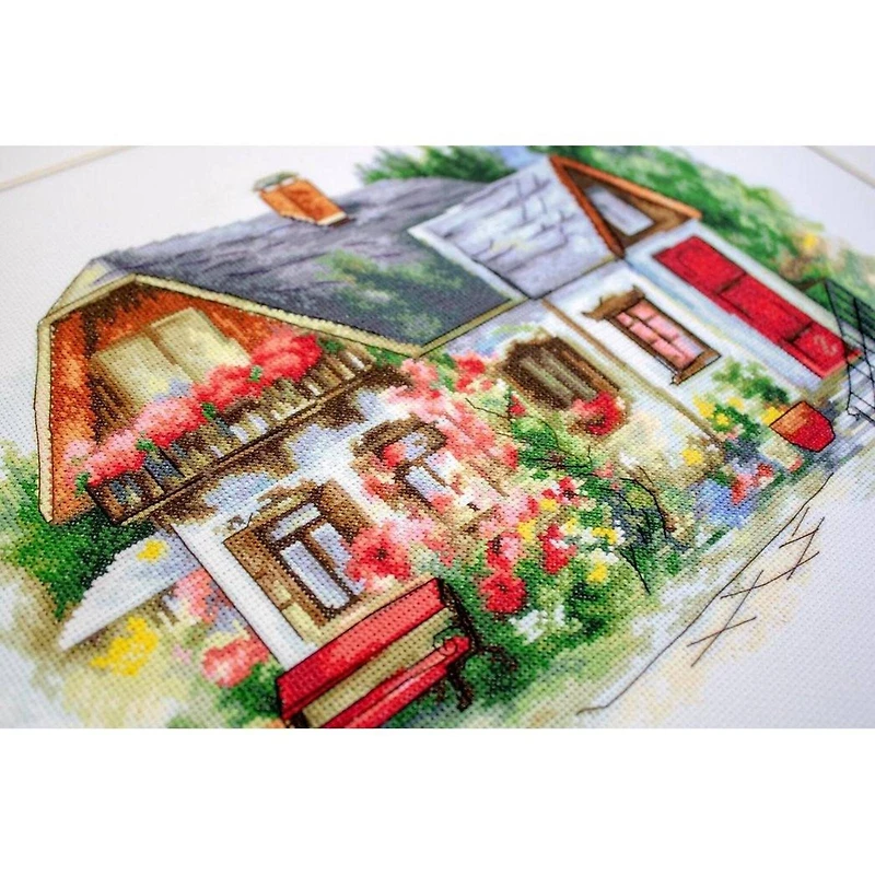 Luca-s Beautiful Country House Counted Cross Stitch Kit