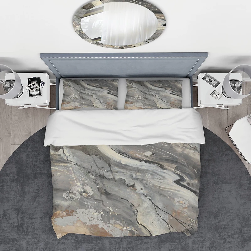 Designart 'Fire and Ice Minerals V' Geometric Bedding Set