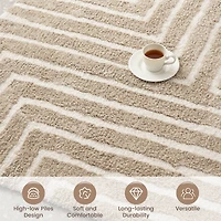 Glitzhome® 5ft. x 8ft. Ivory & Tan Geometric Shag Area Rug