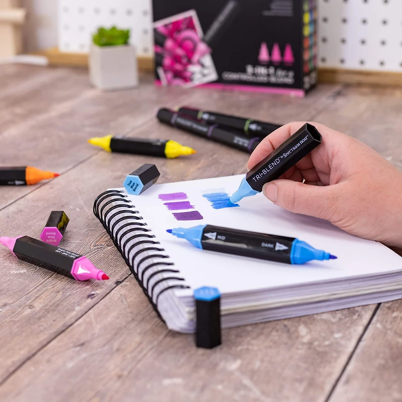 Spectrum Noir™ TriBlend™ Essential Blends Brush Marker Set