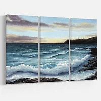 Designart - Ocean Waves at Seashore