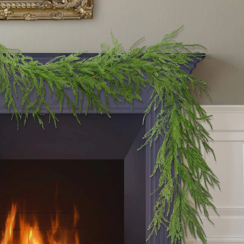 9ft. Christmas Garland