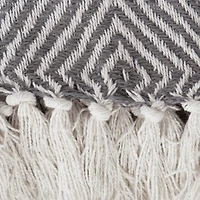 DII® Mineral X-Diamond Geometric Throw