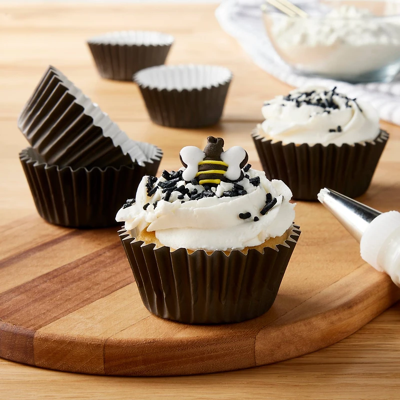 Grease-Resistant Baking Cups by Celebrate It