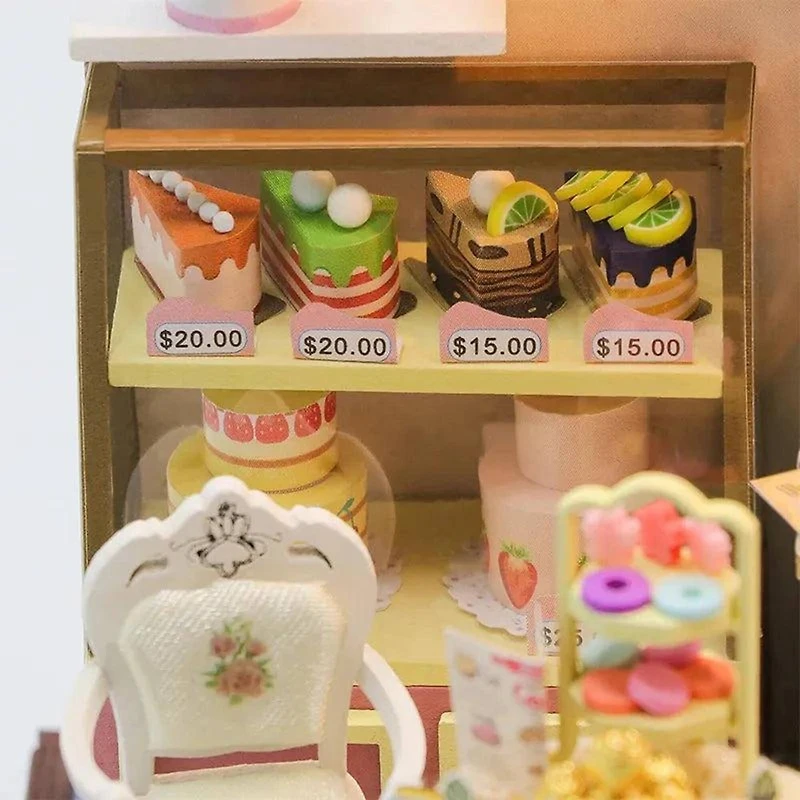 Wizardi Dessert Café Miniature Dollhouse Roombox Kit