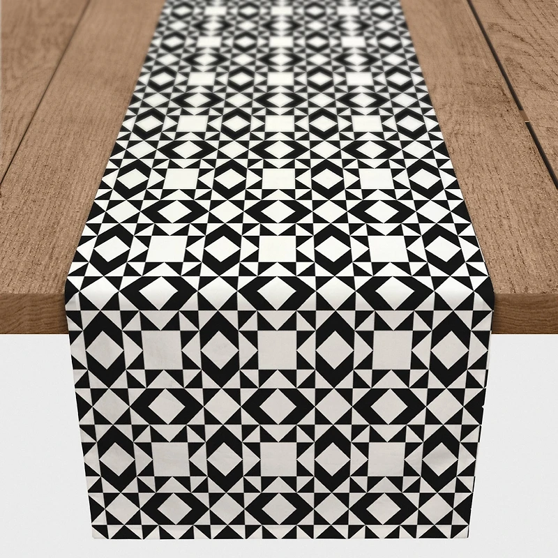 Barn Star Indoor/Outdoor Table Runner