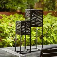 Glitzhome® Black Metal Stripes Geometric Solar Powered Edison Bulb Outdoor Lantern Set