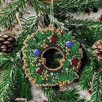 Wonderland Crafts Wreath with Ornaments Bead Embroidery on Wood Kit