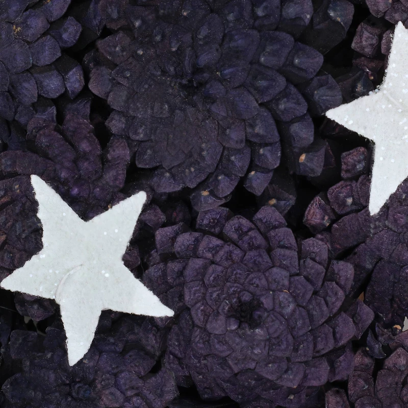 18" Patriotic Pinecones Wreath