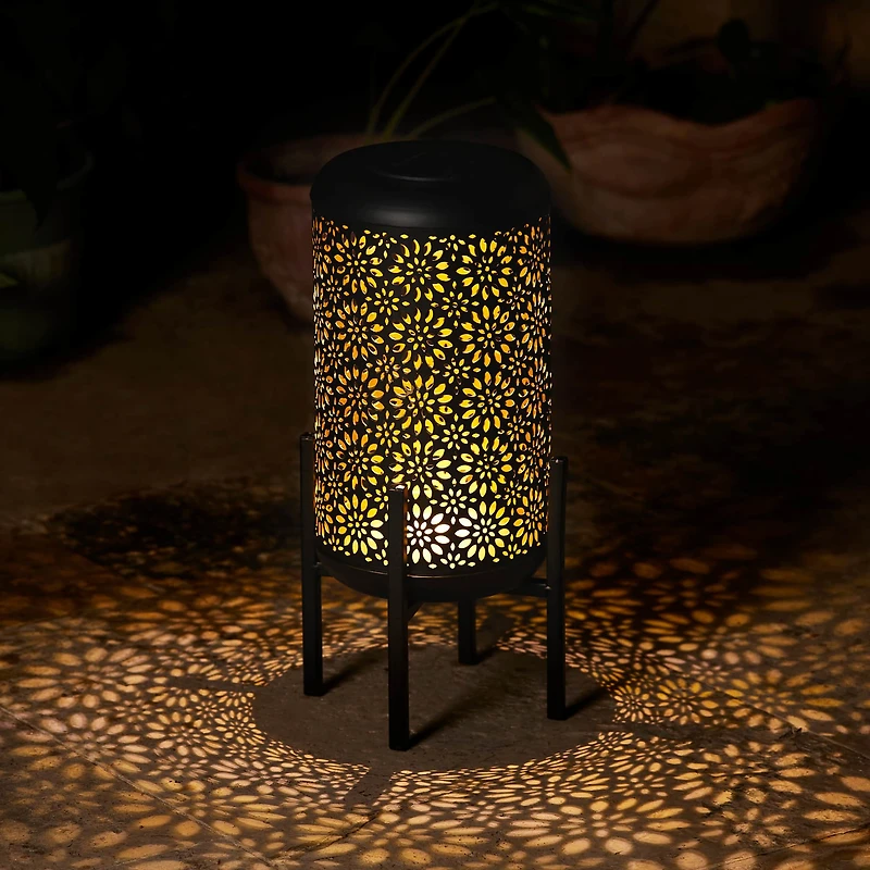 Glitzhome® 14.25" Metal Cutout Flower Pattern Solar Powered LED Outdoor Lantern