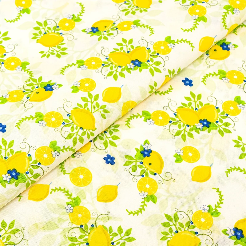 SINGER Small Lemons on White Cotton Fabric