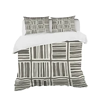 Designart 'Minimalist Graphics I' Geometric Bedding Set