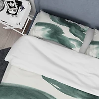 Designart 'Gouache Green on Gray I' Geometric Bedding Set