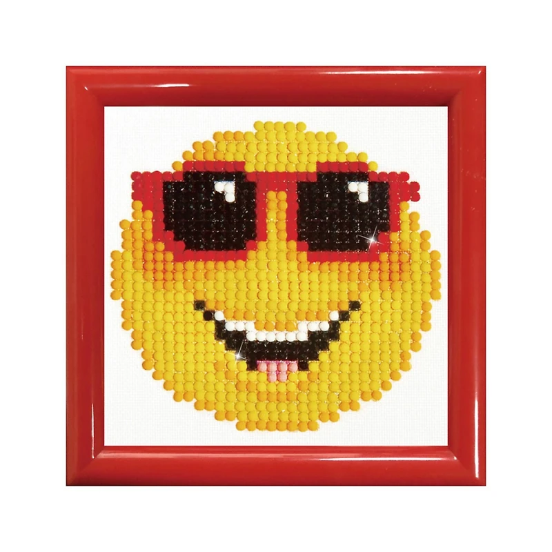 Diamond Dotz® Beginner Smiling Face with Frame Diamond Facet Art Kit