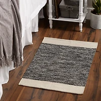 DII® Variegated Border Hand-Loomed Rug
