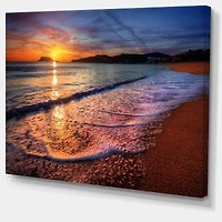 Designart - Foaming Waves at Beautiful Sunset