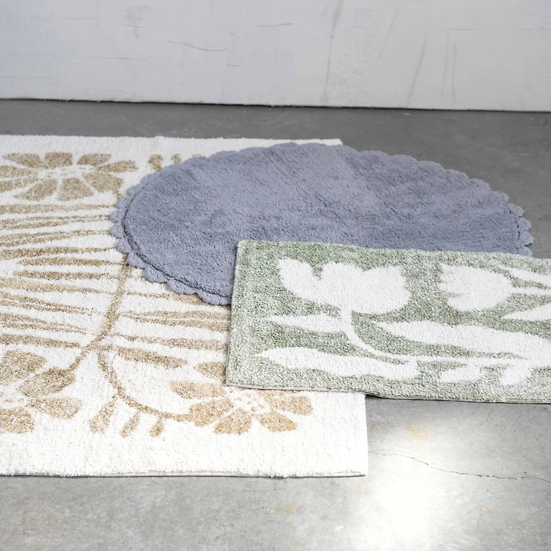 Hello Honey® Cotton Tufted Rug with Crocheted and Scalloped Trim, Grey