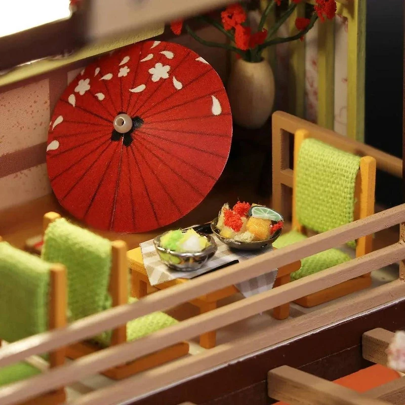 Wizardi Sushi Restaurant Miniature Dollhouse Roombox Kit