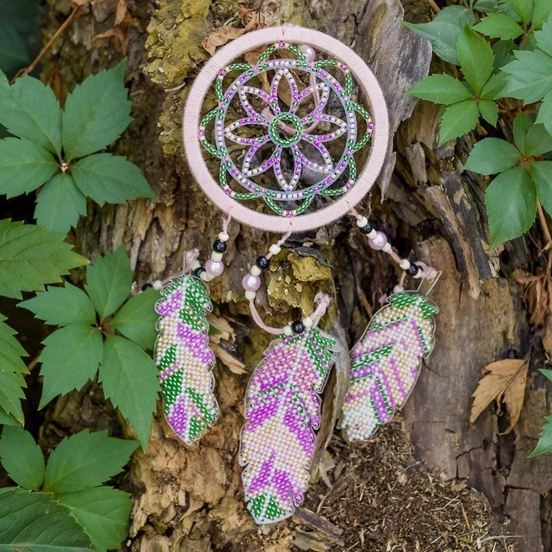 Wonderland Crafts Pink Dream Catcher Bead Embroidery on Plastic Kit