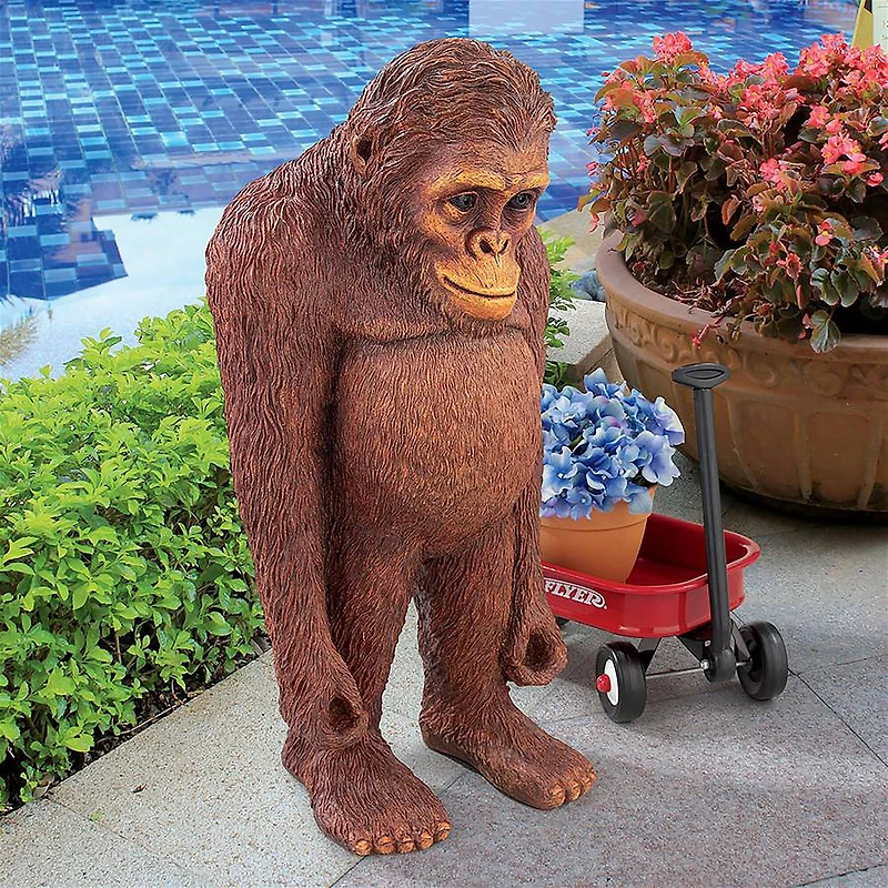 Design Toscano 24" Java the Bashful Orangutan Statue