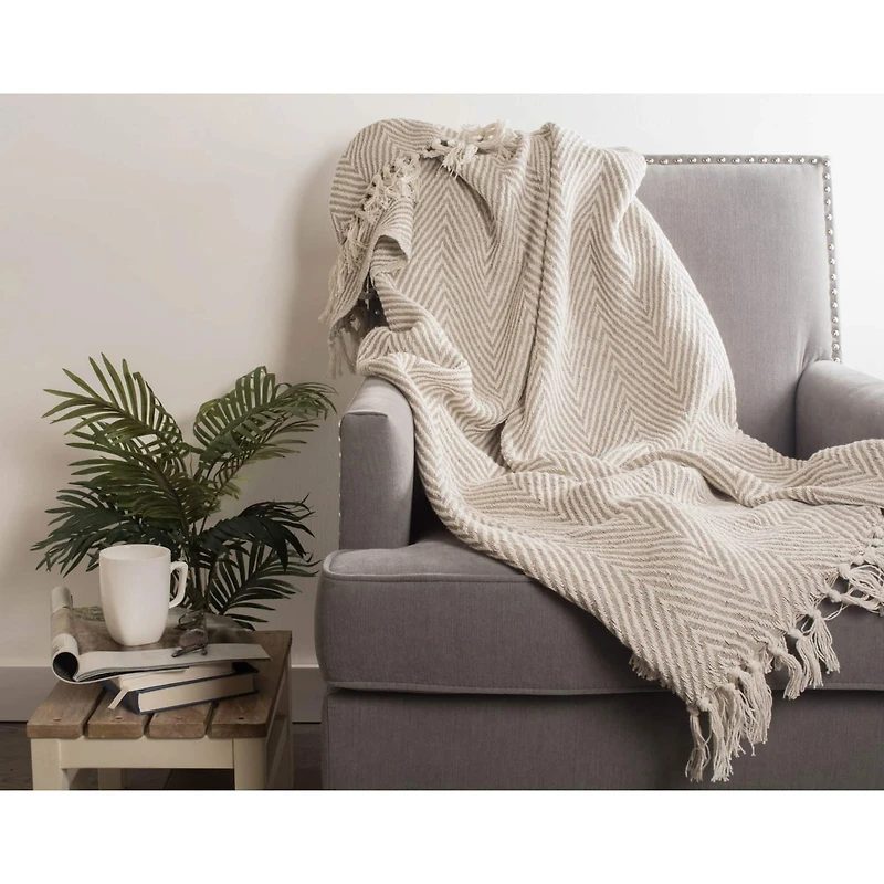 DII® Stone Urban Chevron Throw