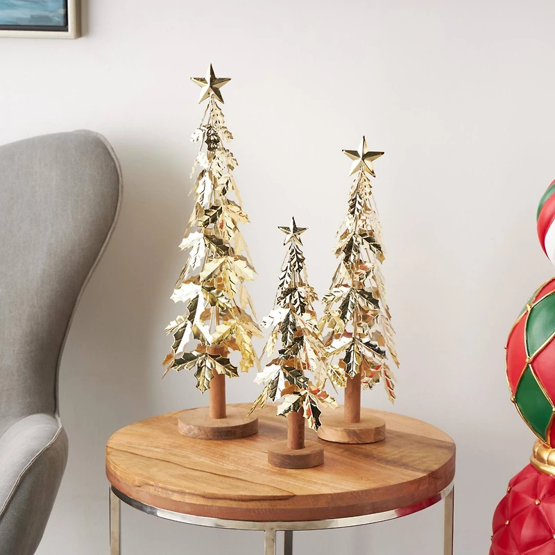 Gold Metal Layered Holly Leaf Christmas Tree Sculpture Set