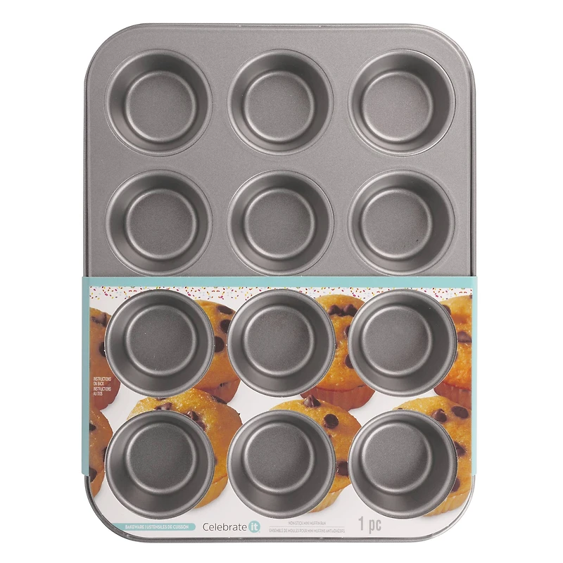 12-Cup Muffin Pan by Celebrate It