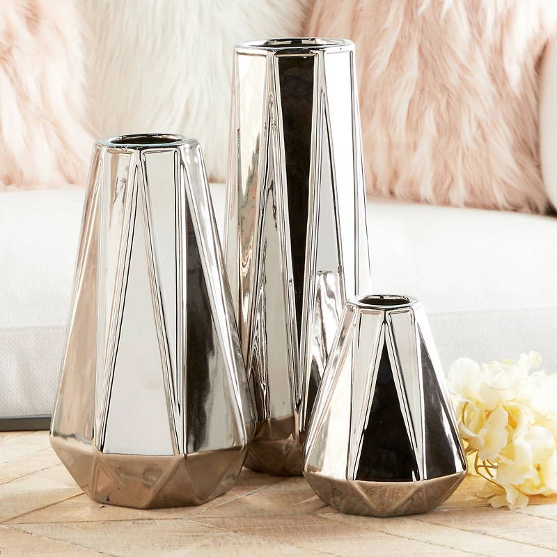 CosmoLiving by Cosmopolitan Silver Stoneware Glam Vase Set