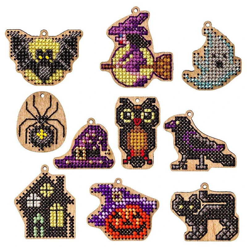 Wonderland Crafts Spooky Embroidery Wood Blanks Set