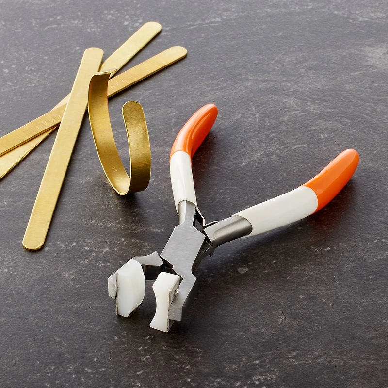 ImpressArt® Bracelet Bending Pliers