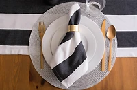 DII® Metallic Silver Round Polypropylene Woven Placemat (Set of 4)