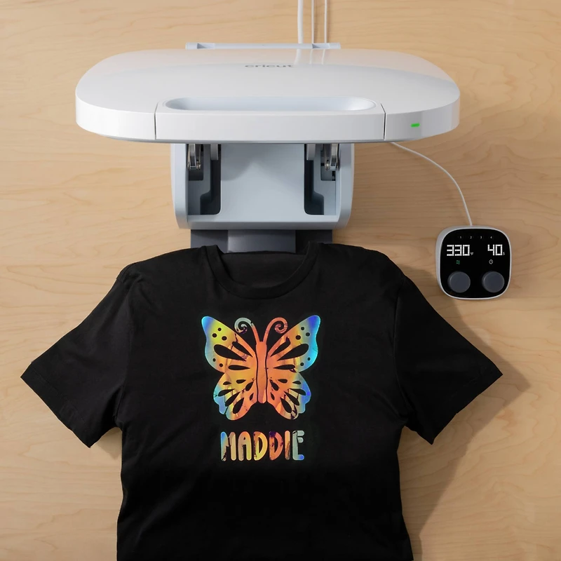 Cricut® Smart Iron-On™ Holographic Roll