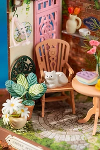 Rolife® Fancy Tea Yard DIY Miniature House Kit