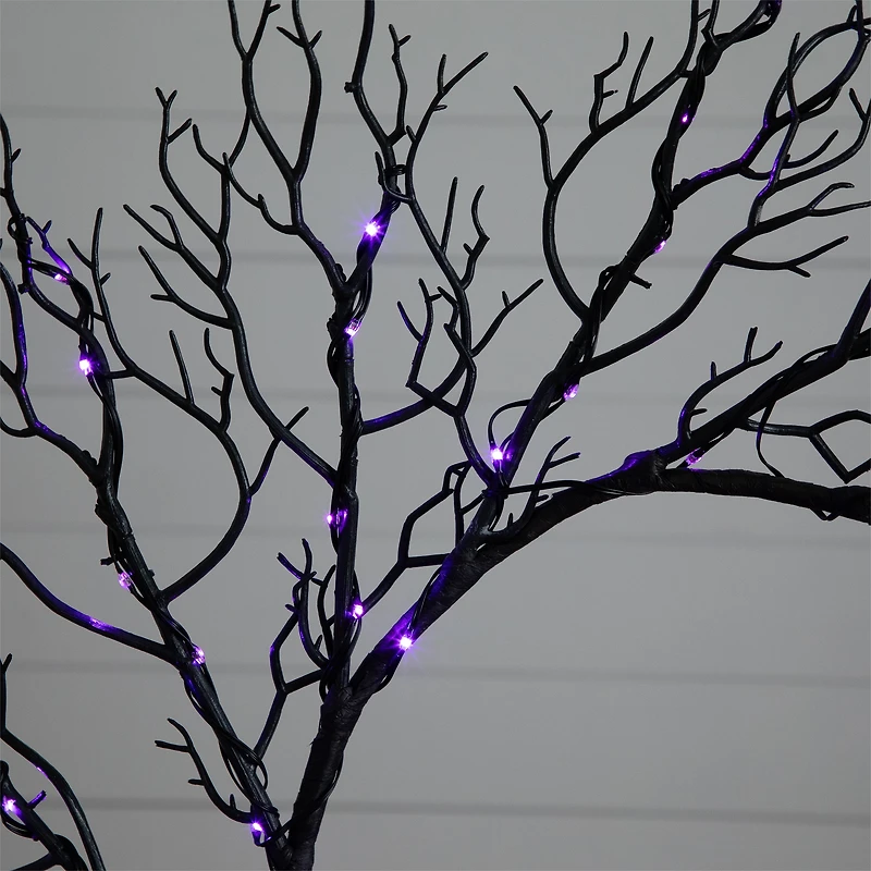 23" Pre-Lit Halloween Black Wreath